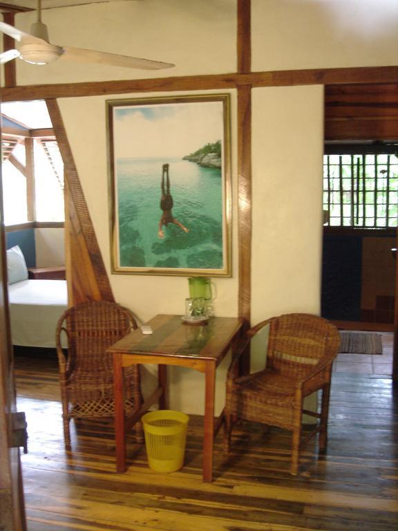 Whistling Bird Hotel Negril Ngoại thất bức ảnh